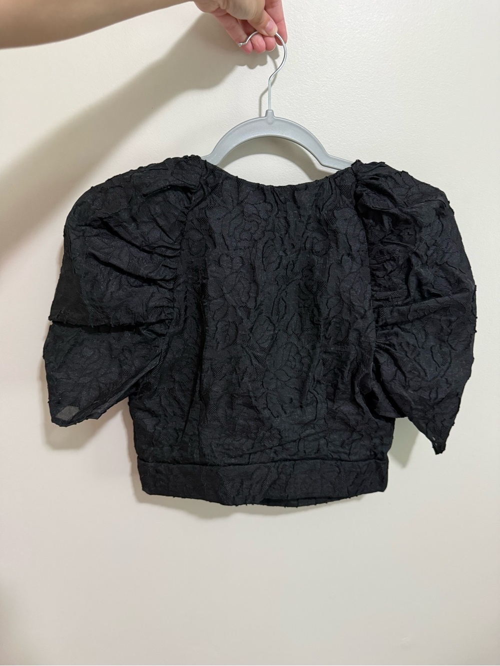 DO+BE Black Textured Puff-Sleeve Wrap Top - Picture 2 of 3